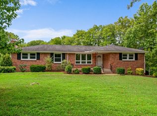 555 McMurray Dr, Nashville, TN 37211