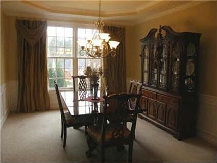 Banquet sized dining room
