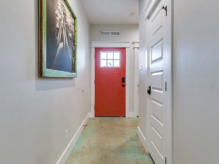 2307 W Beauregard Ave #B — Photo 26