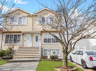 622 Bloomingdale Rd, Staten Island, NY 10309