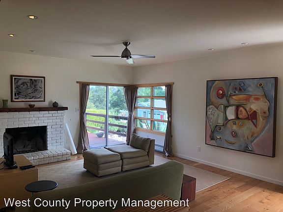 5th image of 7490 Niki Ln