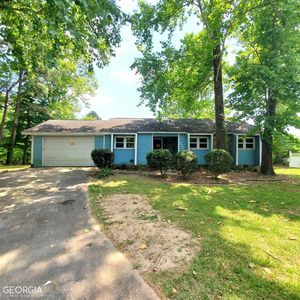 1186 Sandy Beach Dr, Macon, GA, 31220