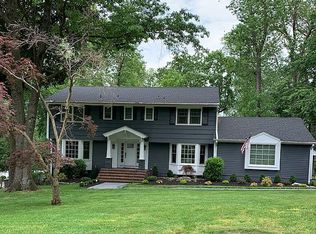 11 Oxford Rd, North Caldwell, NJ 07006