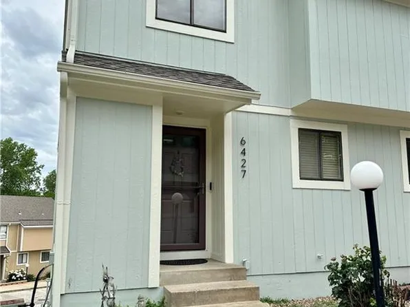 6427 W 51st Ter, Mission, KS 66202