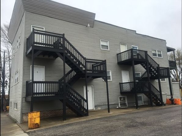 1321 Martin Luther King Jr Dr #4