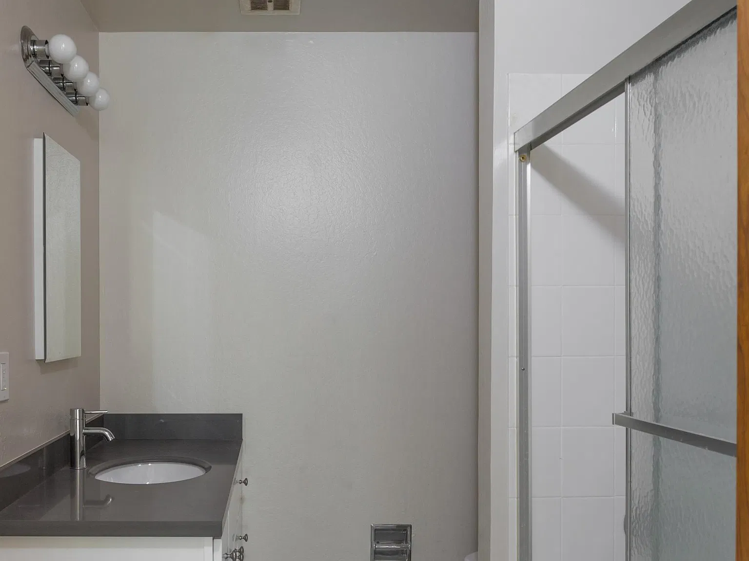 1 bed, $2,500 — Photo 4
