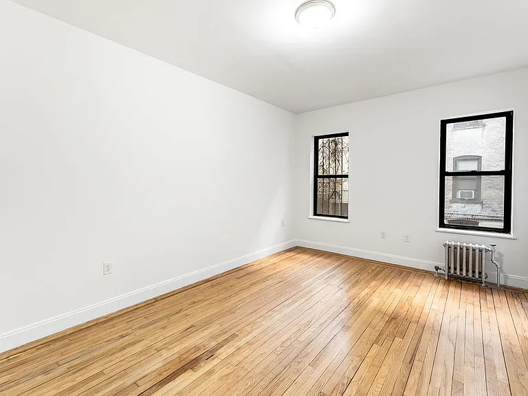 333 Fairmount — Photo 28