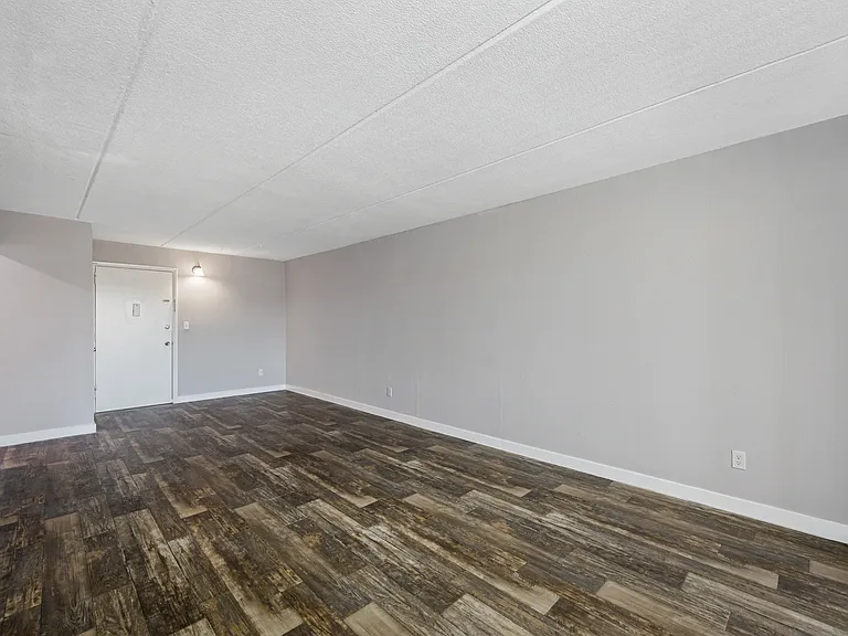 Loft at Third Apartments — Photo 7