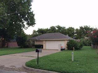 1503 Gleason Ave, Cleburne, TX 76033