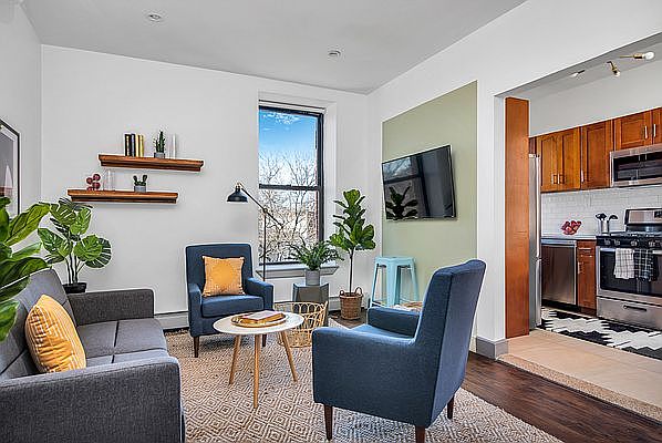 1st image of 373 Tompkins Ave #3A