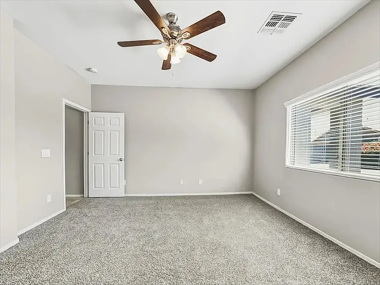 3937 S 79th Ln — Photo 10