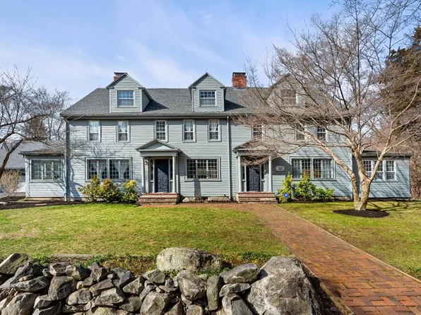 437 Linebrook Rd, Ipswich, MA 01938