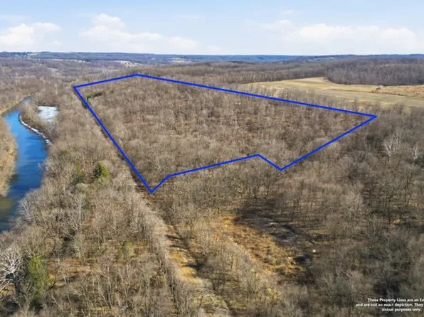 River Rd, Hermitage, PA 16148