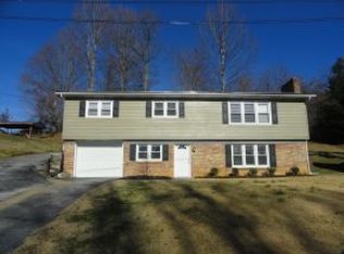 465 Shawnee Rd, Bristol, VA 24201