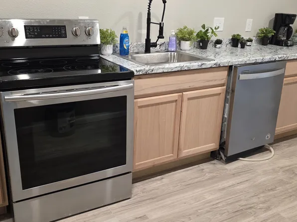 1004 Colorado Aly, San Antonio, TX 78207