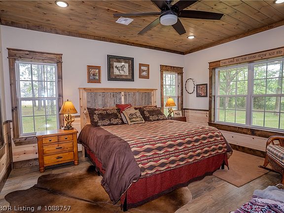 3rd image of 59049 Muse Rd