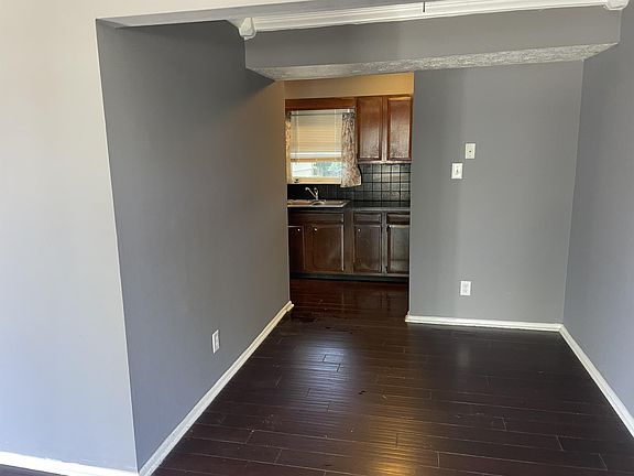 4th image of 284 Osage Ct #1