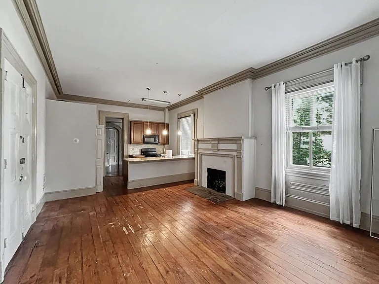 428 N Church St — Photo 8