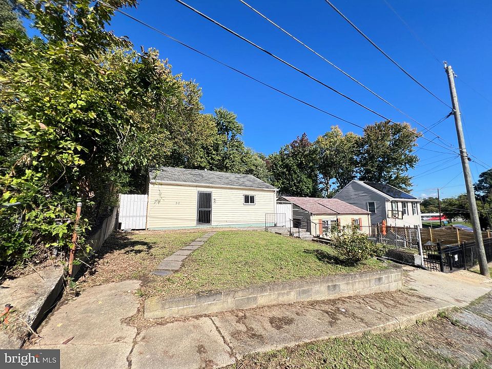 1st image of 52 Bayou Ave