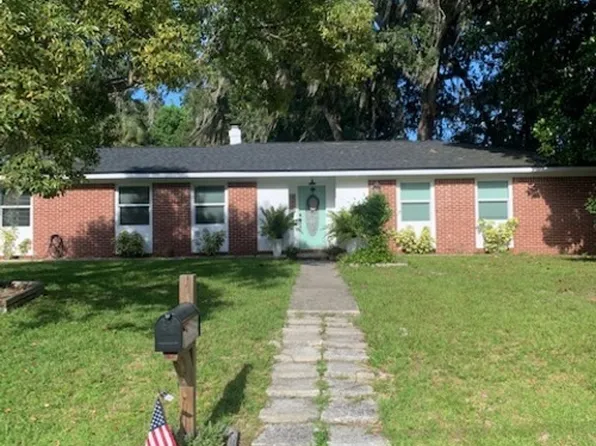646 Palm Dr, Oviedo, FL 32765