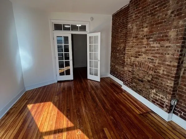 730 Amsterdam Avenue image 1 of 10