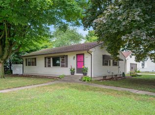 627 Wolverine Dr NE, Grand Rapids, MI 49505