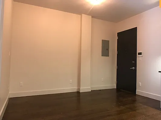 Rented by Nooklyn NYC LLC | media 48