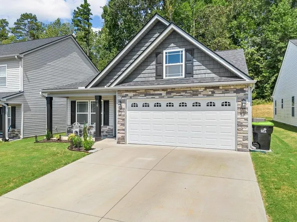 414 Bud Farmer Pl, Inman, SC 29349