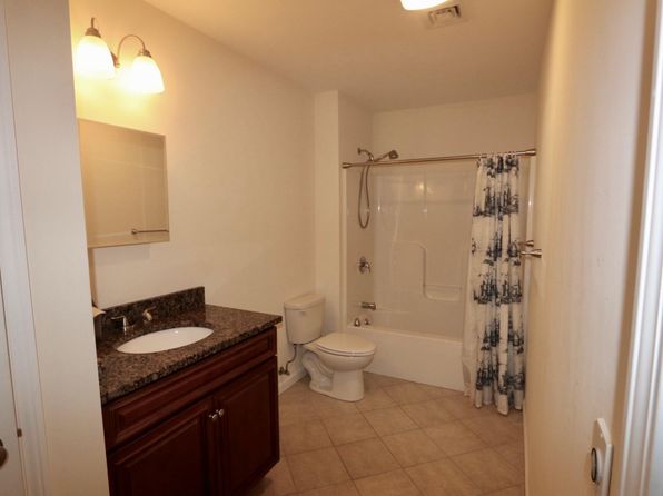 74 Turnpike Rd UNIT 205-A