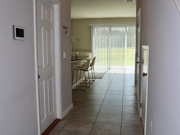 3rd image of 7022 Grand Elm Dr