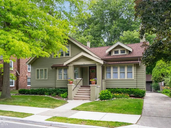 794 Loraine St, Grosse Pointe, MI 48230