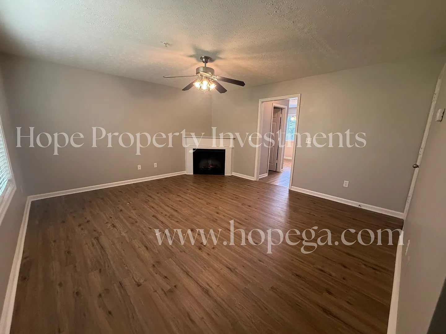 5 E Newnan Rd, Newnan GA — Photo 4