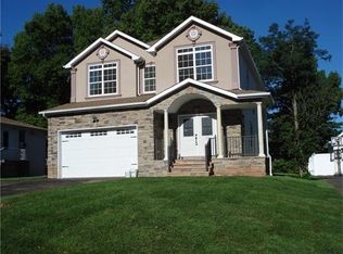 38 Middlesex Ave, Edison, NJ 08820