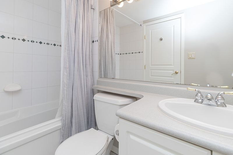 Victoria Apartment for rent - 2 Bedrooms — photo 24