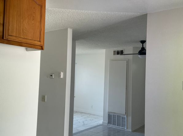 70-2600 E Avenue Q4, Palmdale, CA 93550