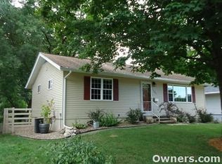 1107 Harold Dr SE, Cedar Rapids, IA 52403
