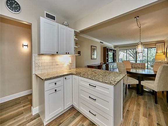 5th image of 102 S Interlachen Ave APT 206