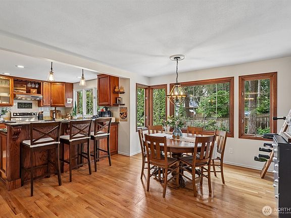 5th image of 2019 214th Street SW