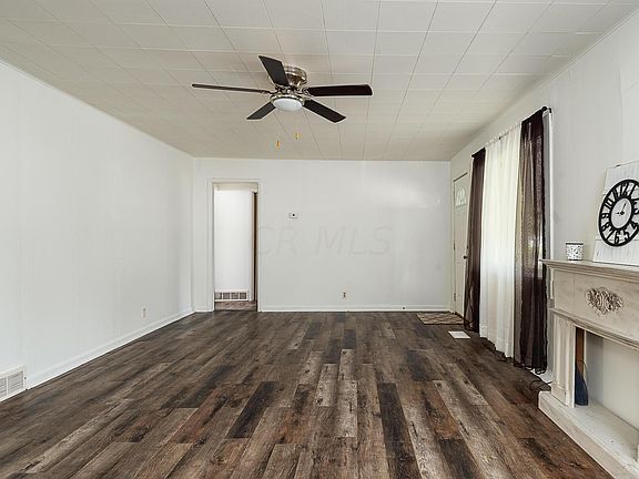 5th image of 37 Shelby Ave