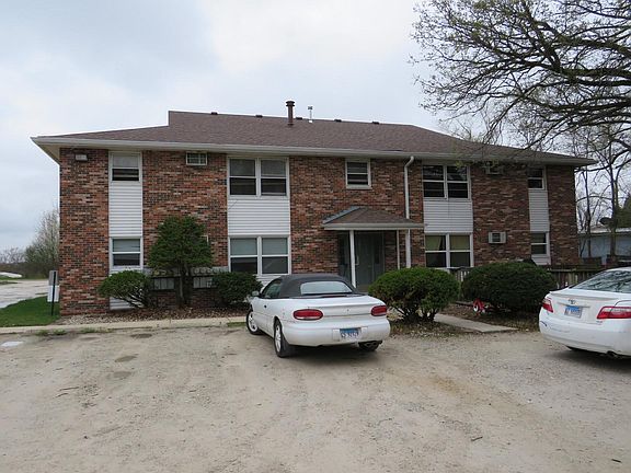 5th image of 1060 Orange Ave