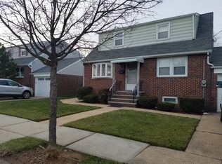 701 4th St, Secaucus, NJ 07094