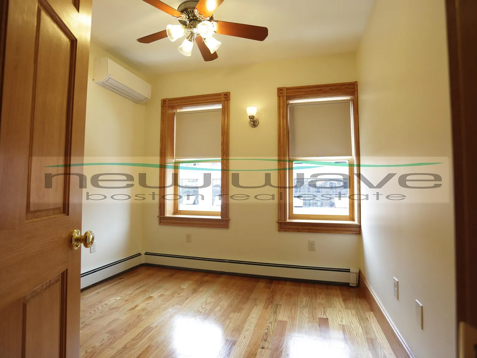 2 bed, 600 sqft, $3,700 — Photo 2