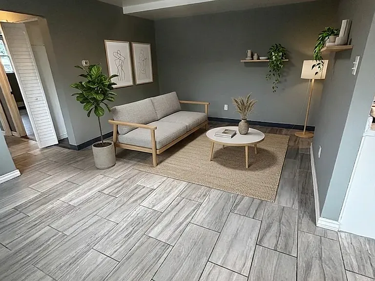 713 Broadway #D5 — Photo 4