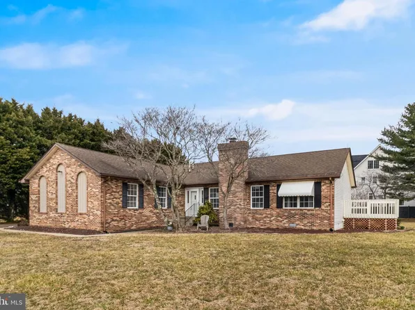 3975 Island Creek Ln, Broomes Island, MD 20615