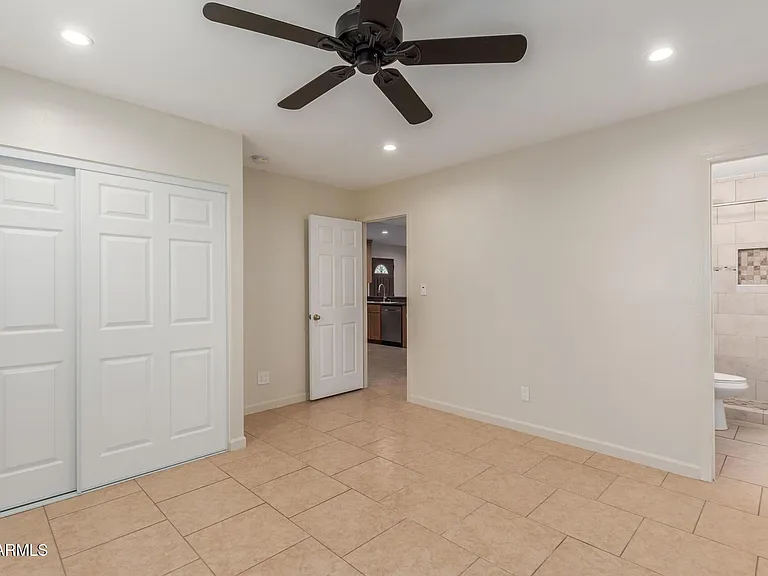 1628 E Del Rio Dr — Photo 22