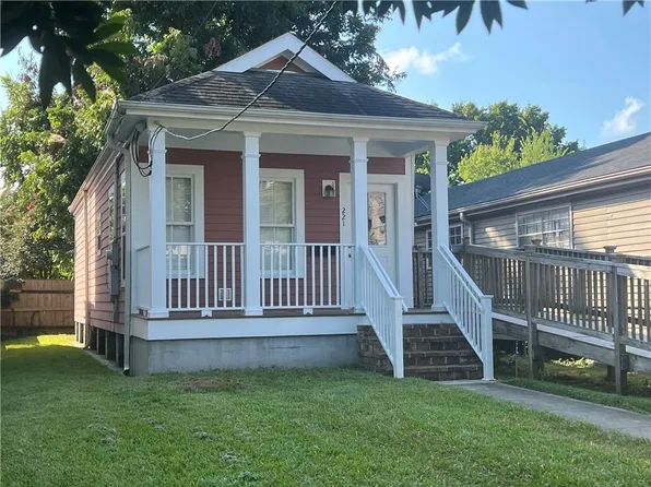 221 Adams St, New Orleans, LA 70118