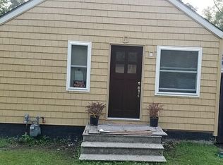 1346 Rose Ave, Benton Harbor, MI 49022