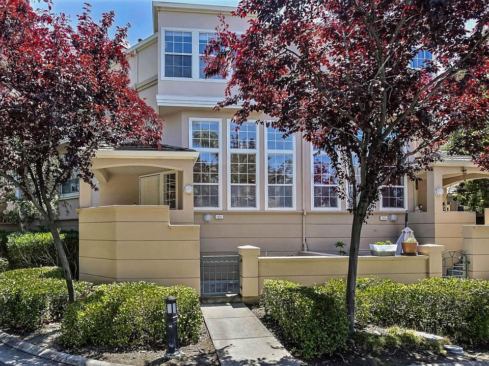 1st image of 1557 Larkwood Ct