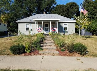 1339 Diamond Ave NE, Grand Rapids, MI 49505