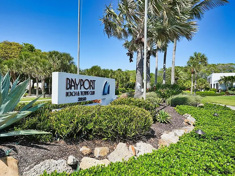 750 Bayport Way #750 — Photo 3